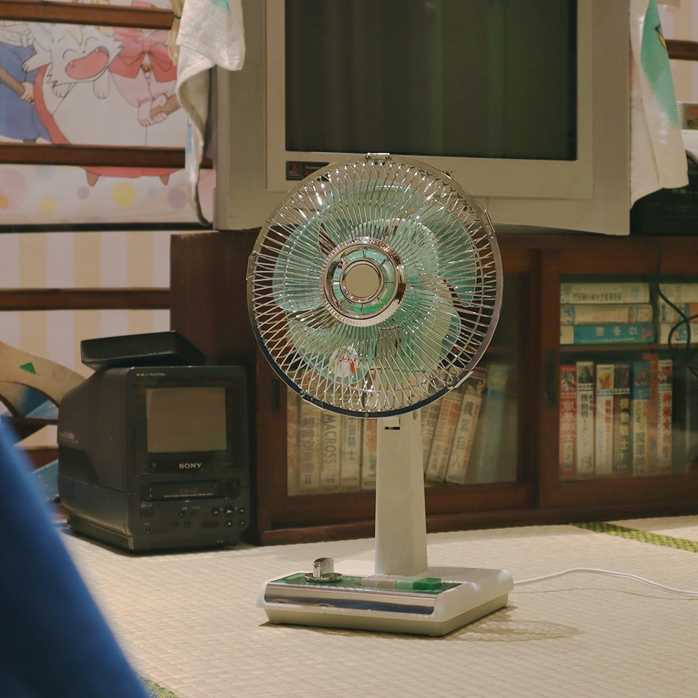 【全新出清】KOIZUMI｜10吋復古電風扇KLF-G035（藍白/綠白）